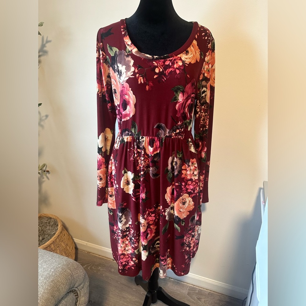 Red floral dress size xl